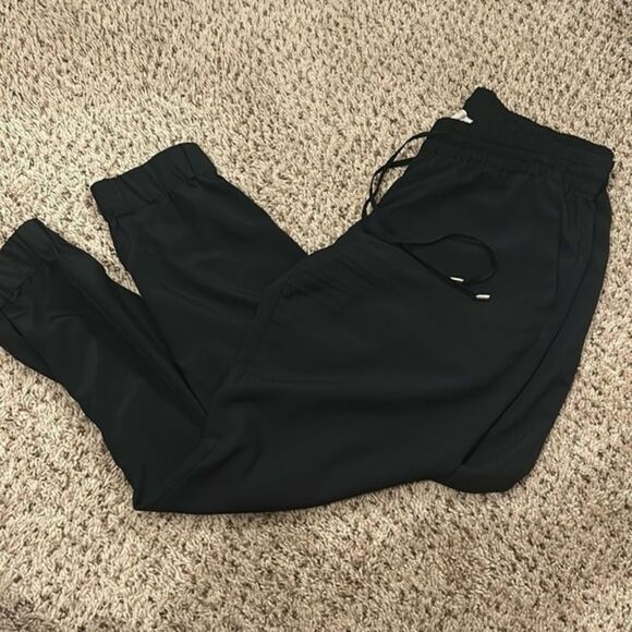 Michael Korrs jogger pant size 4   C - Picture 1 of 7